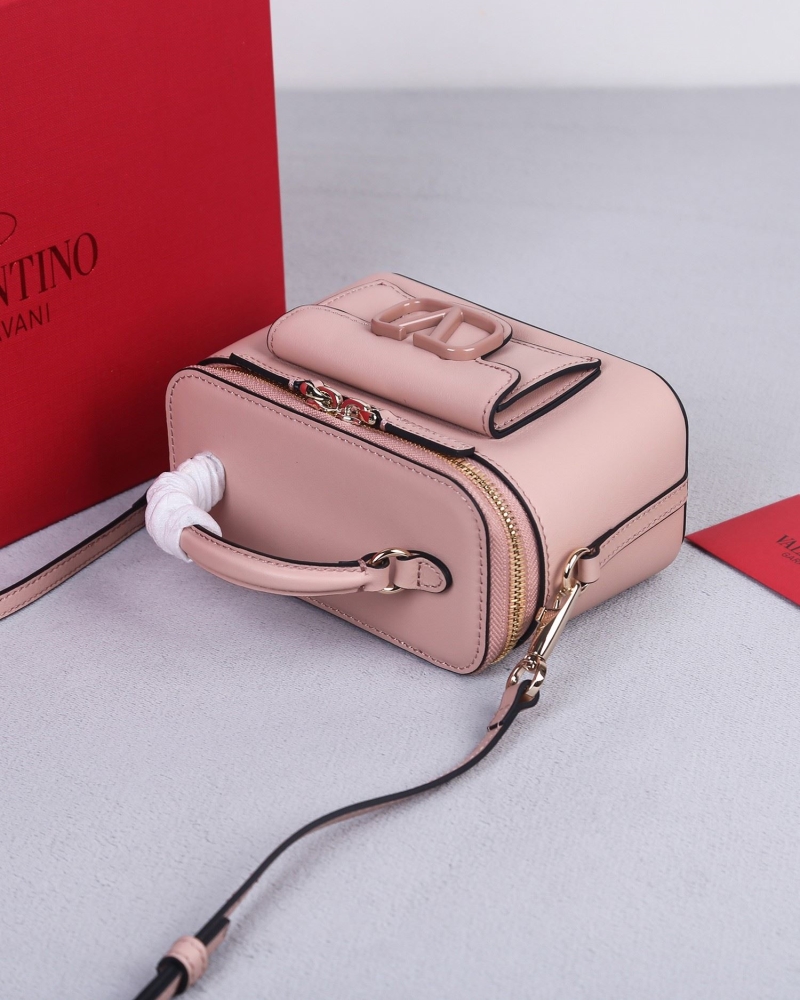 Va1e*ntin0 top handle bag